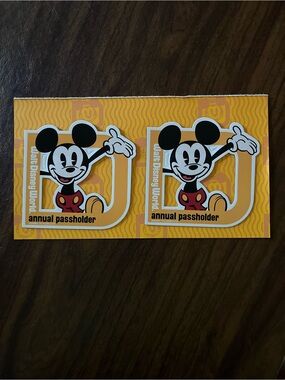 New Walt Disney World Annual Passholder Magnets (Set of 2) - Mickey Mouse